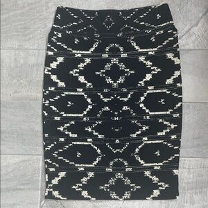 LuLaRoe Cassie Geometric Pencil Skirt, Women’s Size Medium